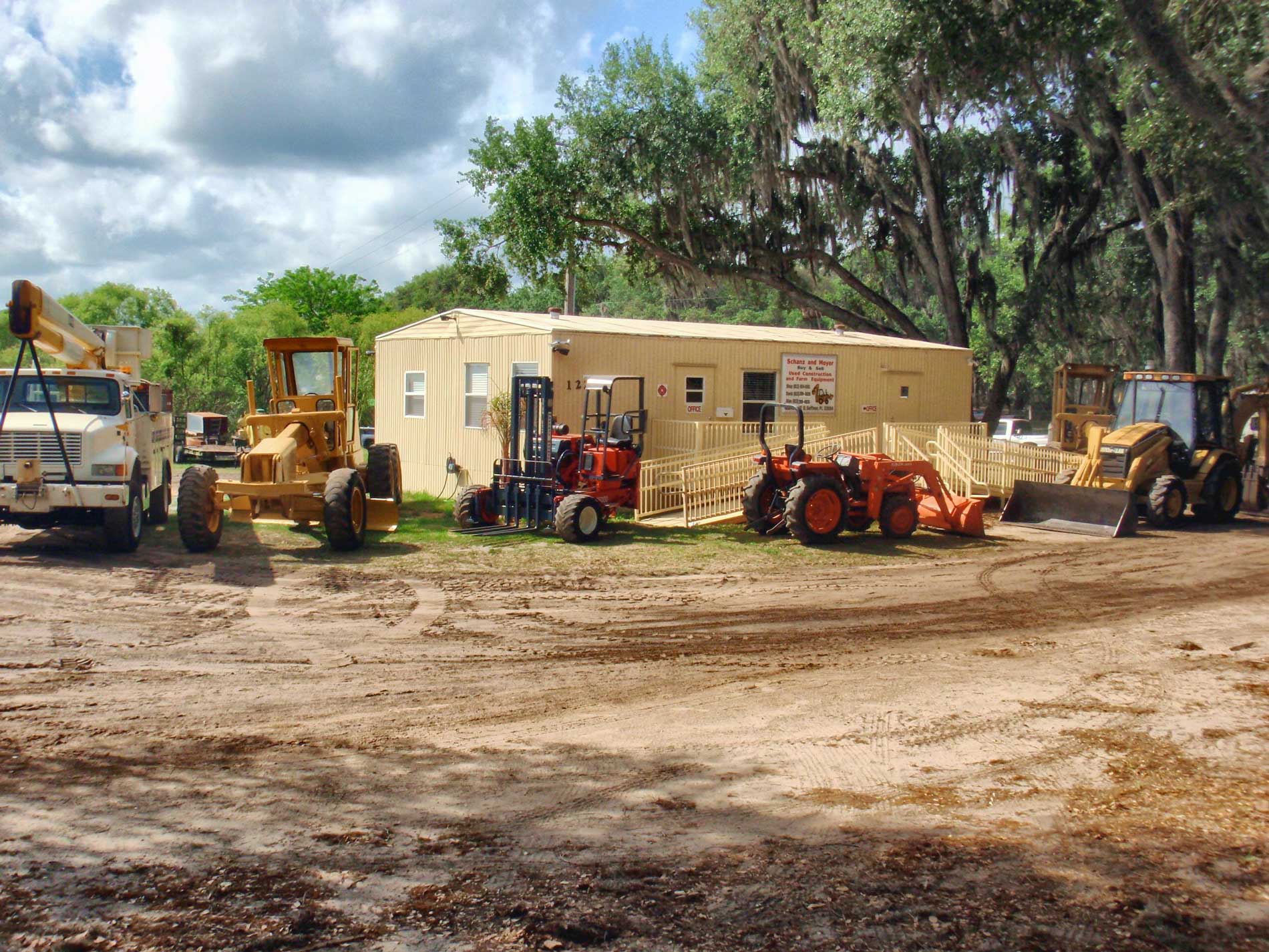 Moyer Trucks & Equipment, Inc. Seffner, FL